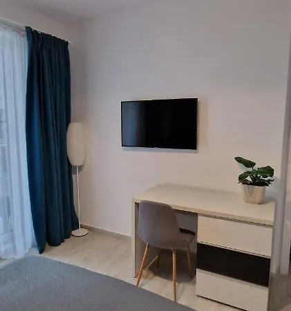 Seascape Apartment *